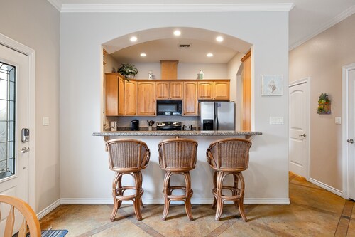 Perfect Beach Home with Private Heated Pool, 1/2 Block to Beach!