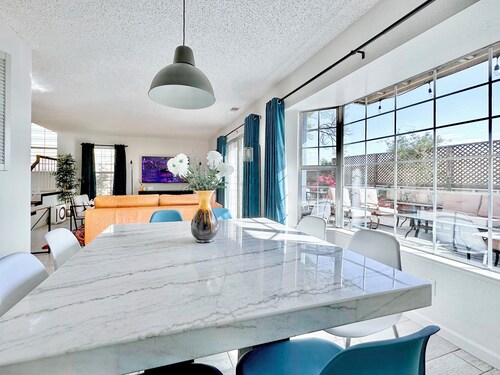 Centrally located 3 Bedroom Home With  Serene Hilly View. No Rear Neighbours!