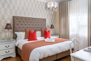 Double Room (1) | Free WiFi, bed sheets