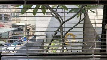 Double Room | Blackout drapes, soundproofing, rollaway beds, free WiFi