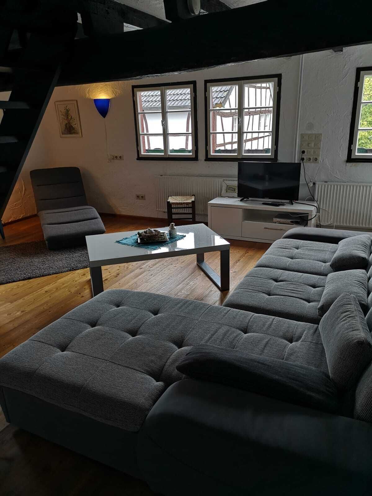 Apartment Sunny incl. EUR 50 Cleaning Fee | Living room | 60-cm flat-screen TV with satellite channels, TV