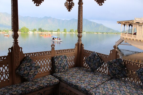 Lake view - Triumph Houseboats (Srinagar)