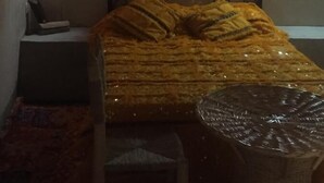 Quadruple Room | Bed sheets - Auberge Famille Benmoro (Skoura)