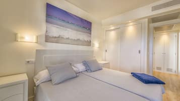 1 bedroom, in-room safe, iron/ironing board, WiFi