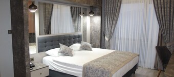 Ereza Otel