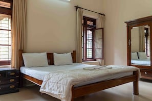 Vila | 4 quartos, espaço de trabalho para notebook