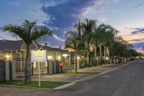 Front of property - Orchid Luxury Boutique Guest House (Gaborone)