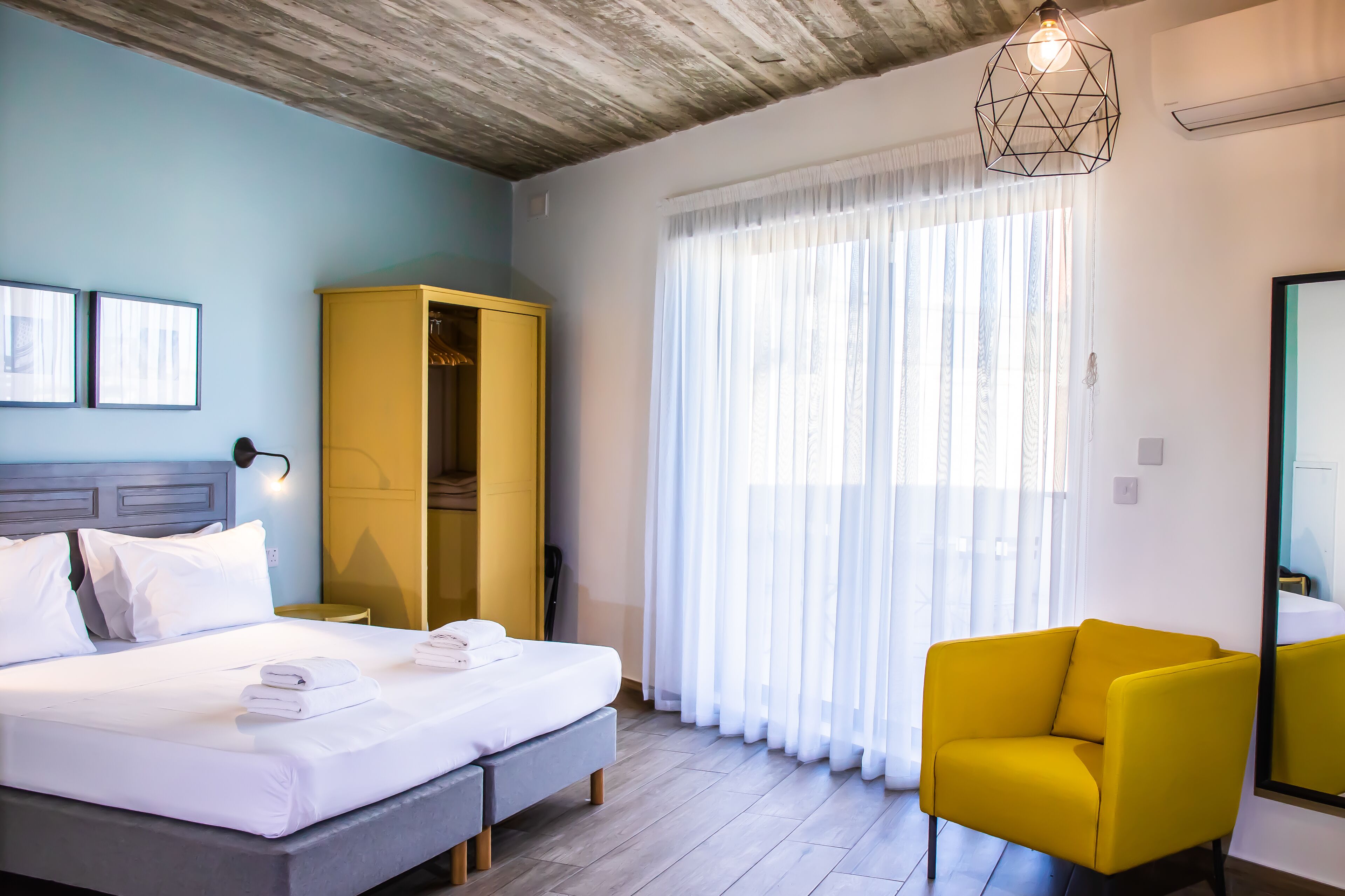 Photo - Chapter 5 Hotel