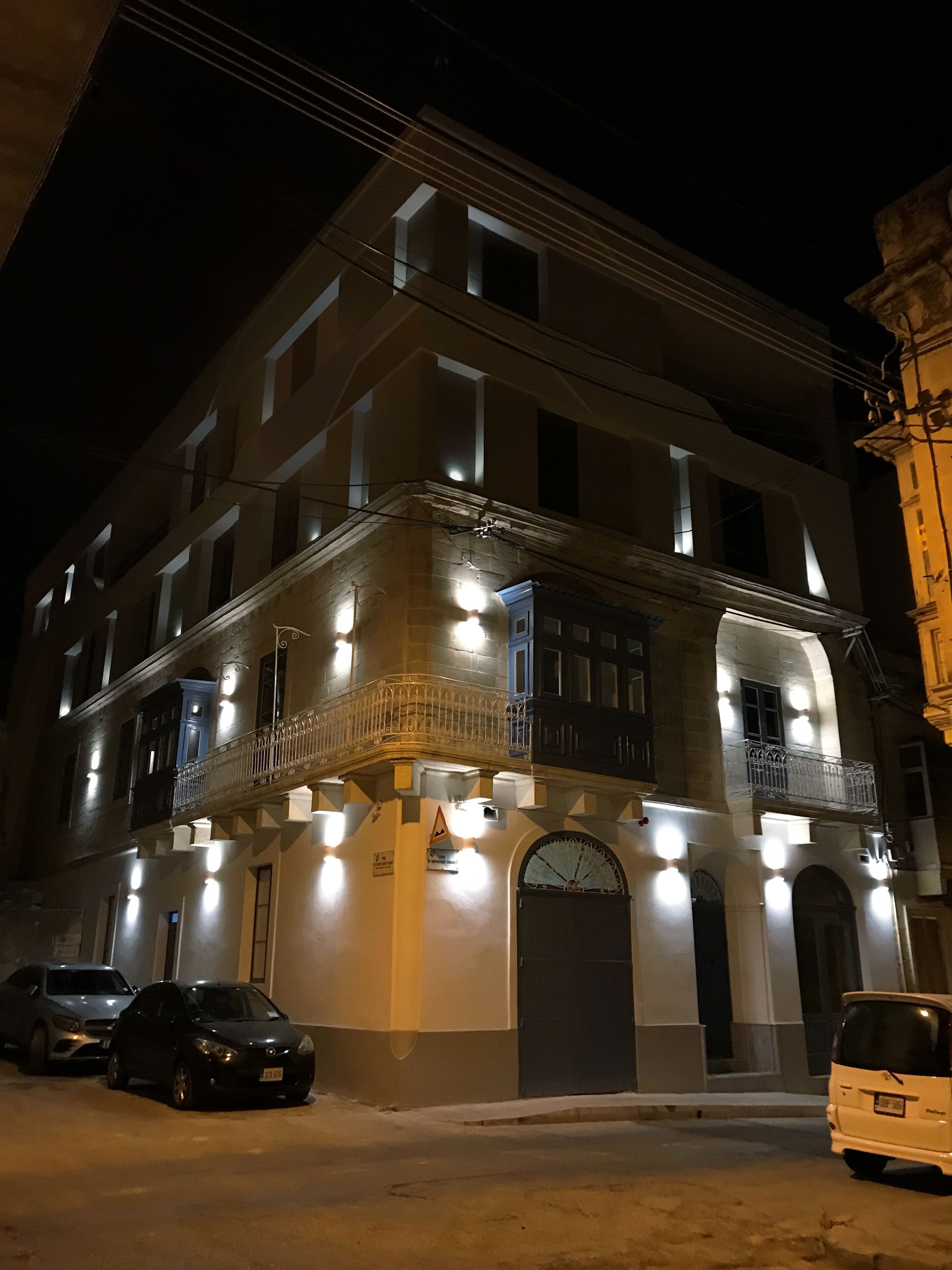 Photo - Chapter 5 Hotel