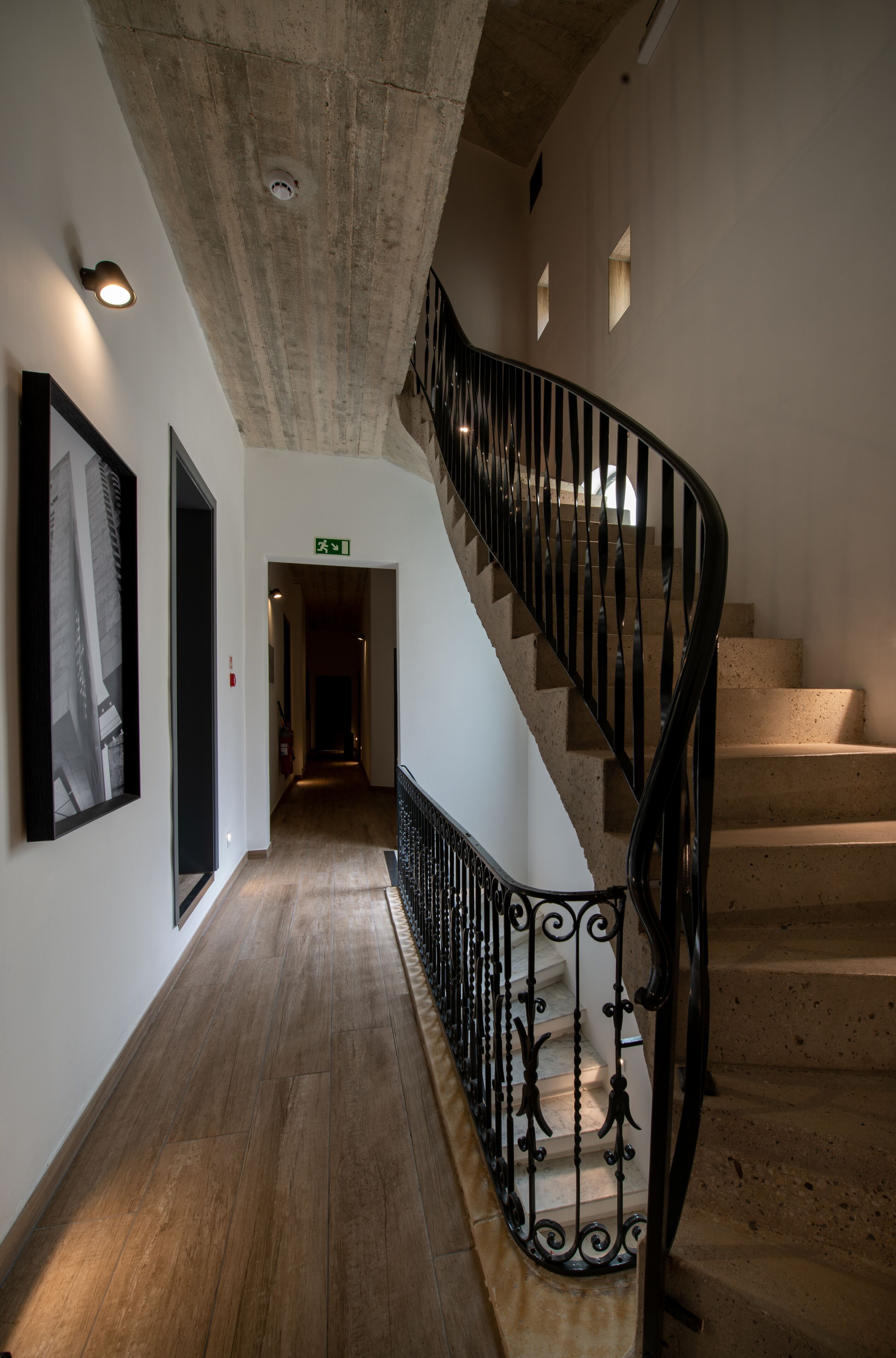 Photo - Chapter 5 Hotel