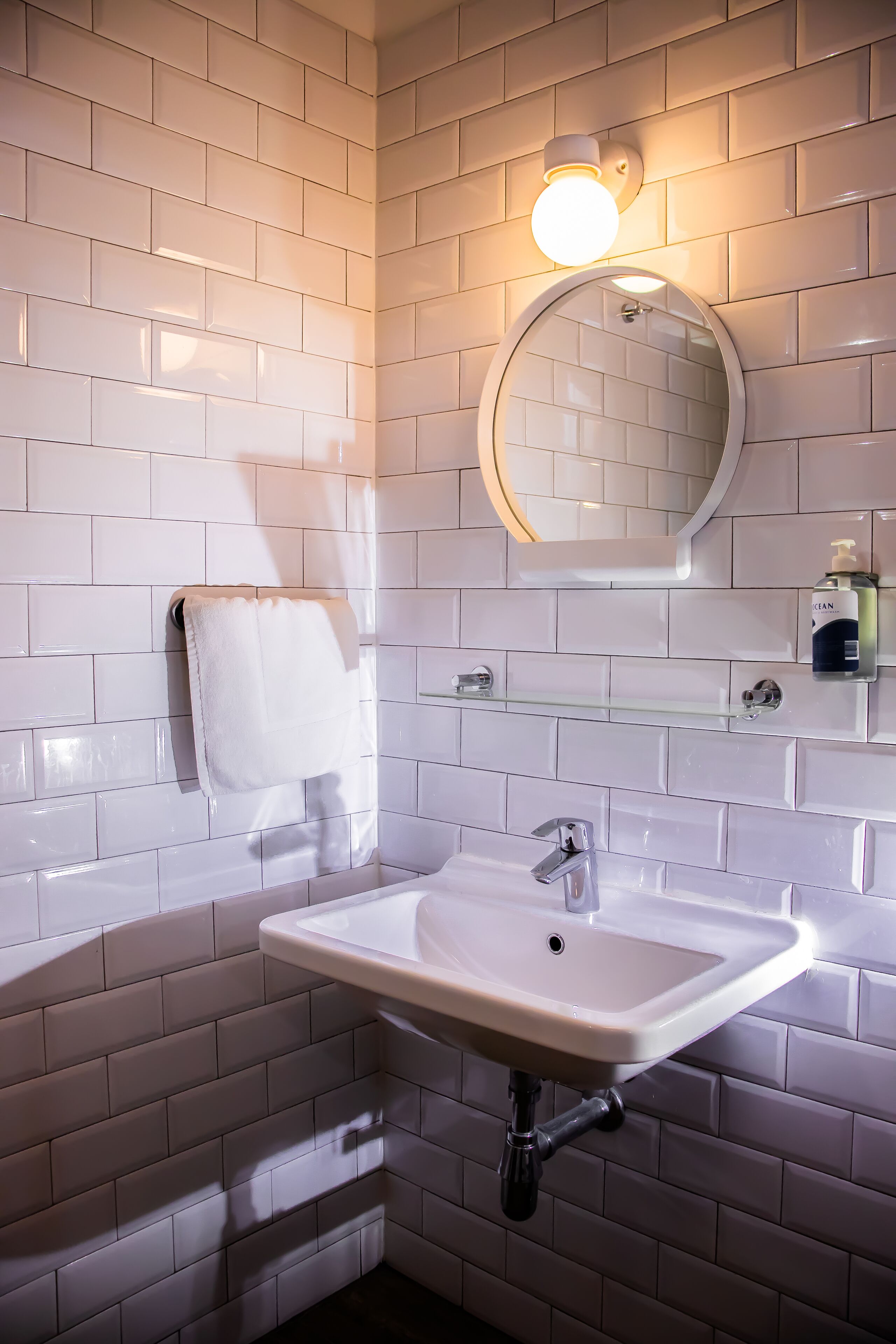 Photo - Chapter 5 Hotel