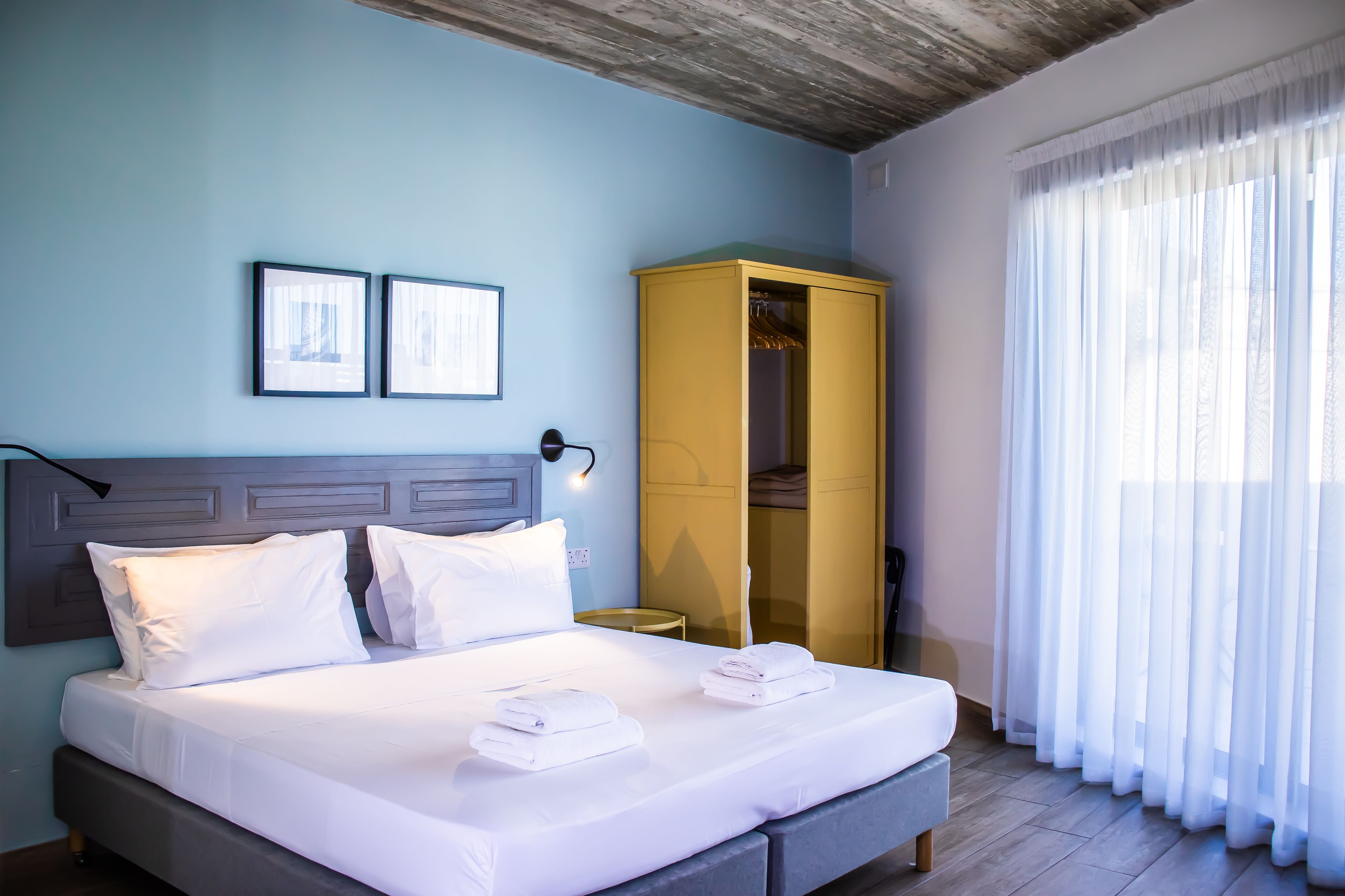 Photo - Chapter 5 Hotel