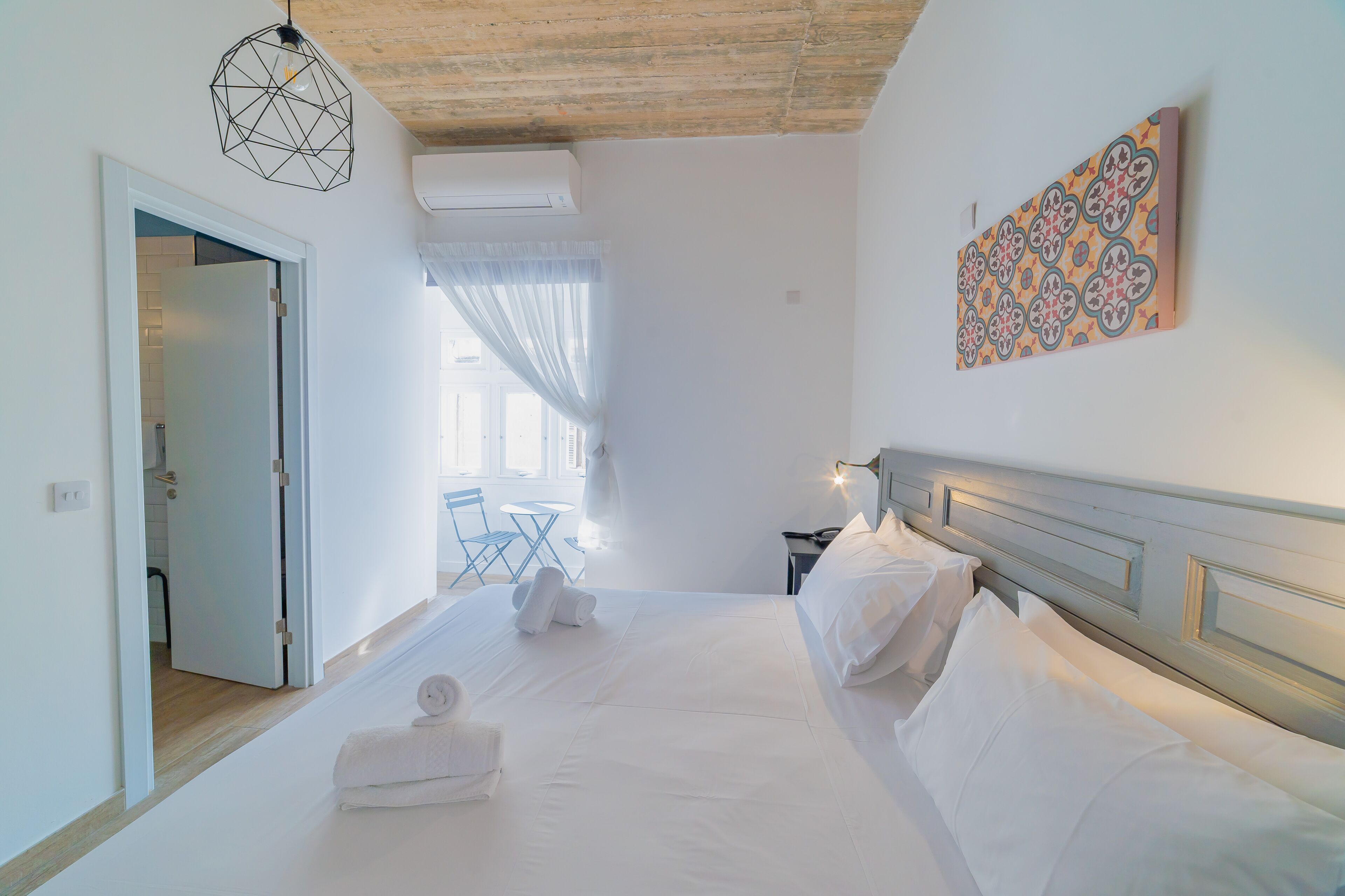 Photo - Chapter 5 Hotel