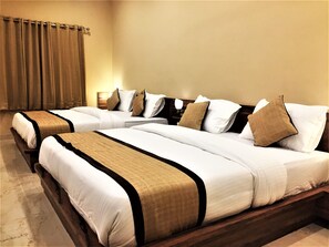 Family Room - Bharat Hotel (Kota)