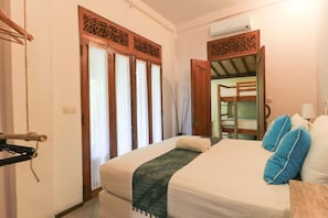 ルーム 2 ベッドルーム | WiFi (無料)、ベッドシーツ