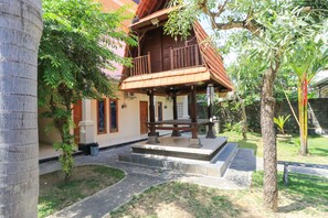 Front of property - Bantan Guest House (Canggu)
