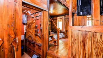 Standard Double Room | Desk, free WiFi