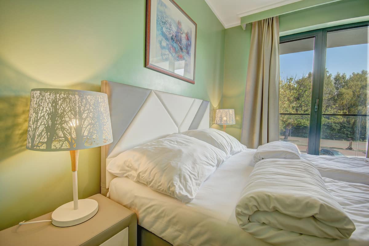 2 habitaciones, decoración personalizada y muebles diferentes