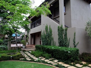 Exterior - East View Guesthouse (Pretoria)