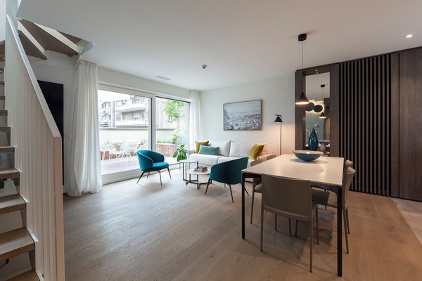 Toetasjesleilighet – exclusive | Oppholdsrom | En 107-centimeters smart-TV med Parabol-TV samt TV