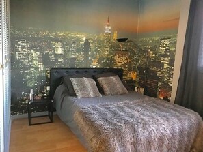 4 chambres, fer et planche à repasser, Wi-Fi gratuit, draps fournis