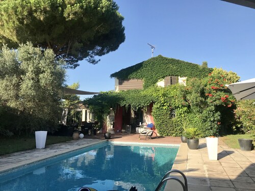 Charmante Villa mit Pool, 10 Minuten von Montpellier, 20 Minuten von den Stränden Entfernt
