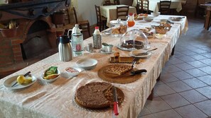 Desayuno buffet incluido todos los días