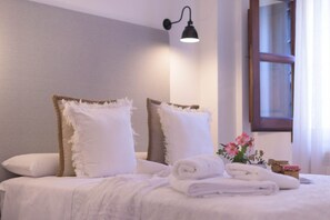 3 habitaciones, insonorización, tabla de planchar con plancha y wifi 