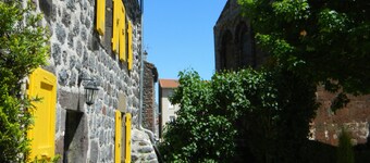 Self-catering cottage in the village 10 kms from Le PUY EN VELAY