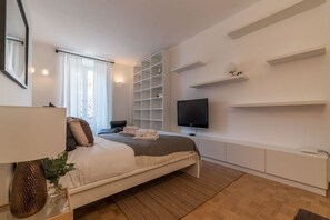 8 Schlafzimmer, Bügeleisen/Bügelbrett, WLAN, Bettwäsche