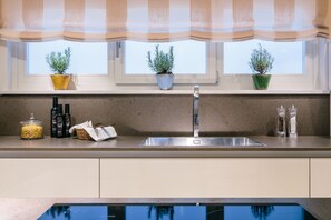 Villa, 3 camere da letto | Cucina privata | Frigorifero con congelatore, forno, piano cottura, lavastoviglie