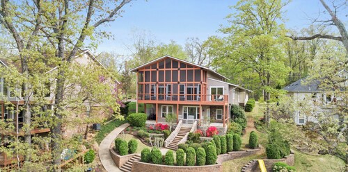 Ozark Mountain Lakehouse • Scenic Lake Views • Trails & Private Dock