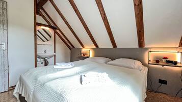 3 dormitorios, escritorio, Internet gratis