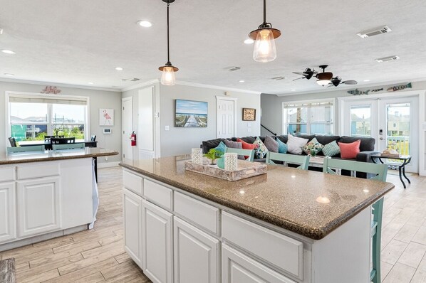 House, 3 Bedrooms | Interior