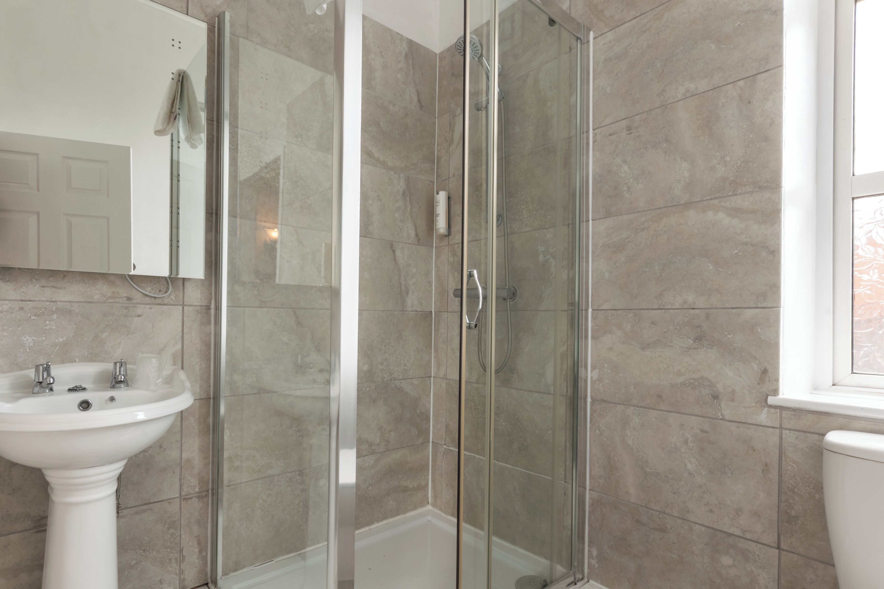 Photo - Best Western The Plough Hotel