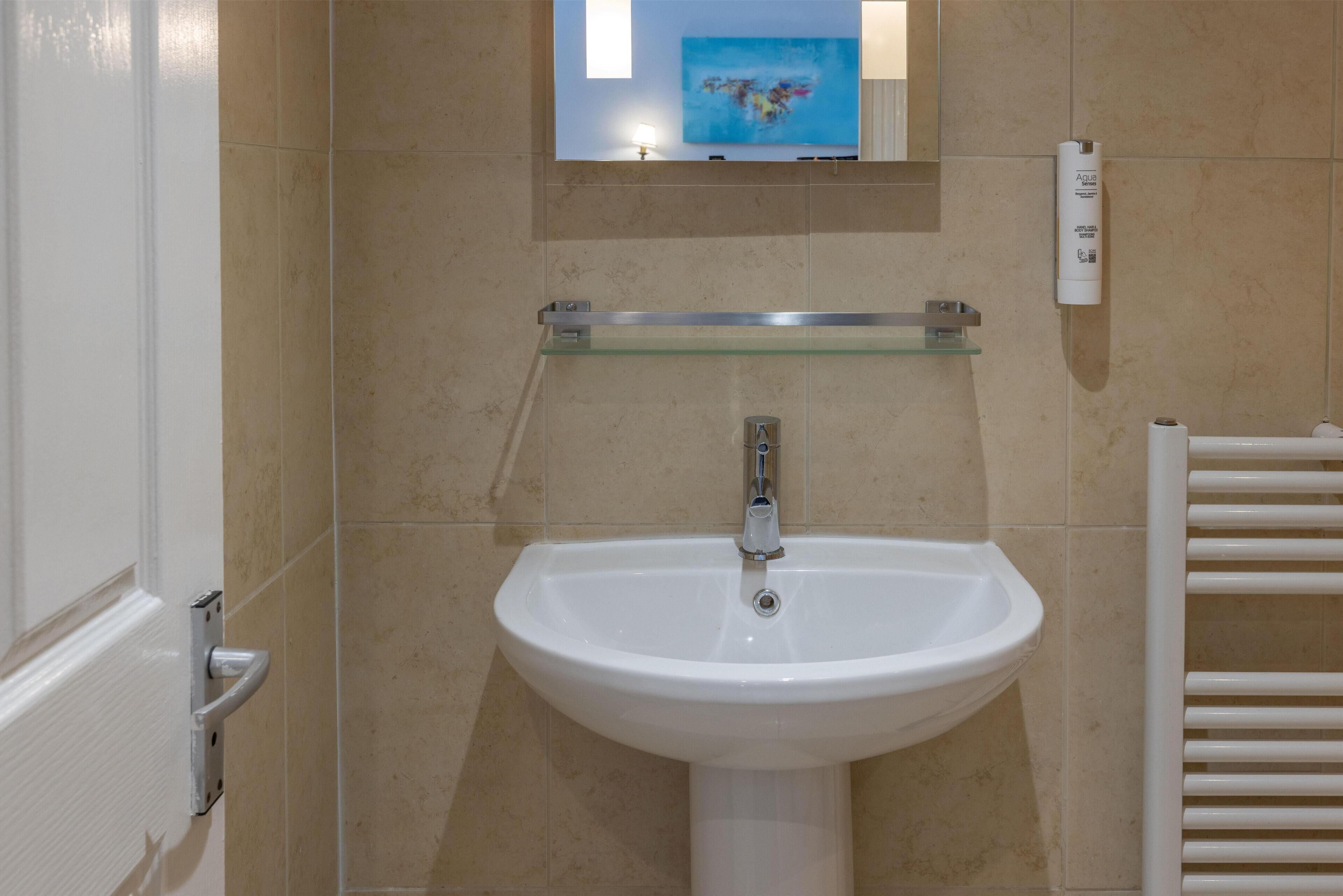 Foto - Best Western The Plough Hotel