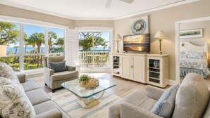 Unclassified image, 4 of 42, button - 3209 Windsor Court South - Beautiful Panoramic Oceanfront Views! (Hilton Head Island)
