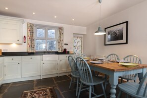 Dining - Look Far - Spacious - Fabulous Views  - Ambleside (Ambleside)