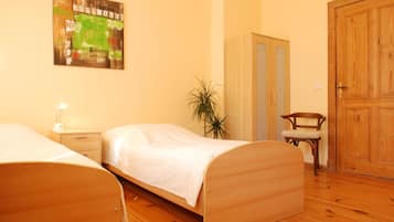 2 Schlafzimmer, Schreibtisch, kostenloses WLAN, Bettwäsche