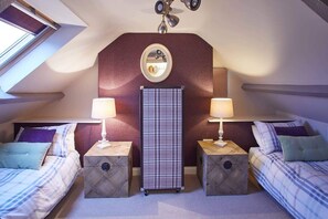 2 bedrooms, iron/ironing board, free WiFi, bed sheets - Host & Stay | Spyglass 1708 (North Yorkshire)