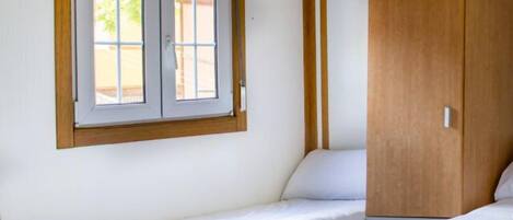 Bungalow – standard, 2 soverom (5 pax) | Individuelt innredet, wi-fi (inkludert) og sengetøy