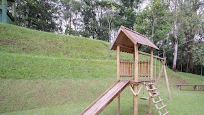 Children’s play area – outdoor - Pousada Villa Zaccarias (Pirai)