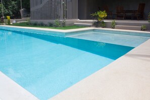 Piscine extérieure