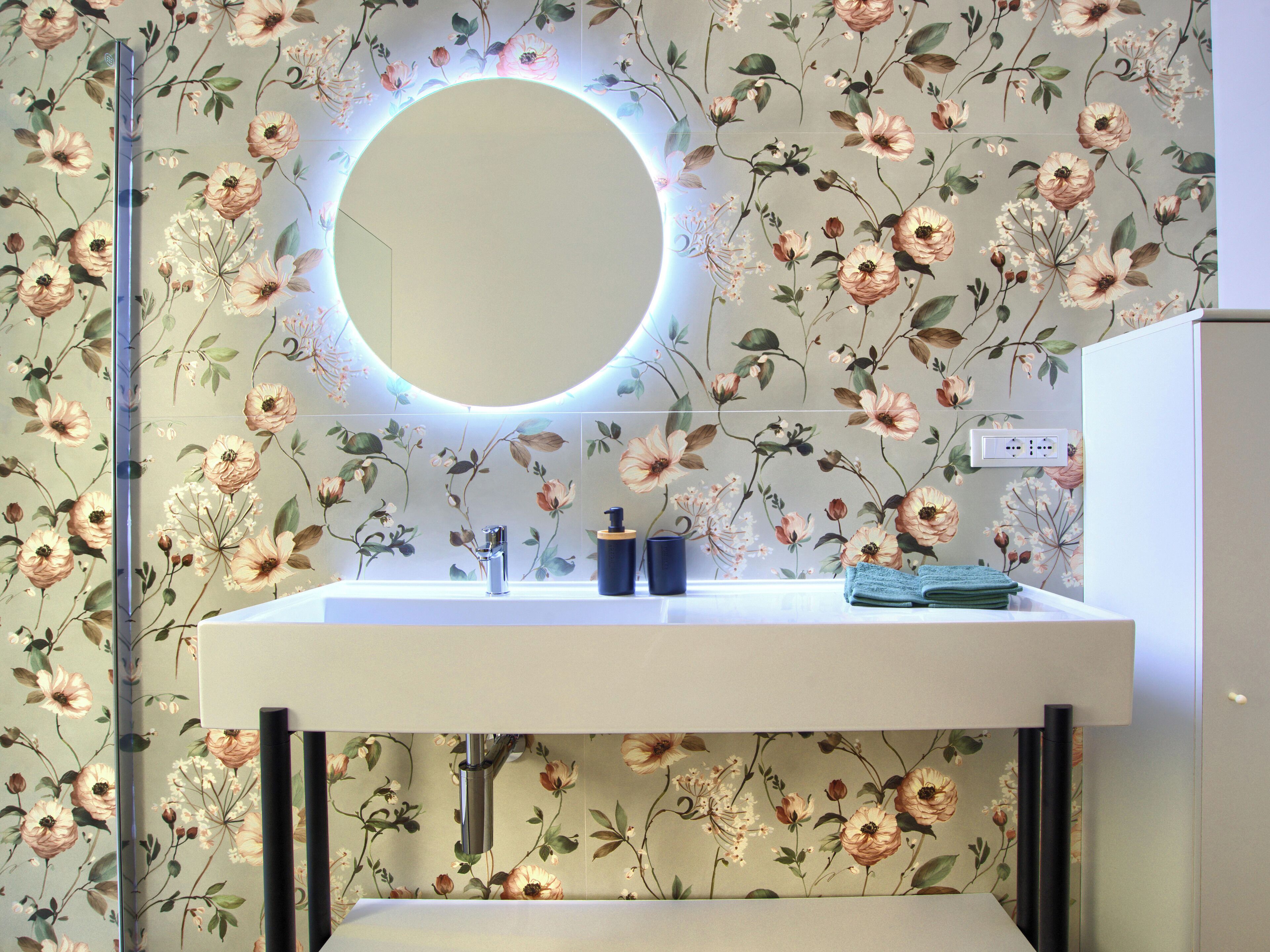 Dusche, Haartrockner, Bidet, Handtücher