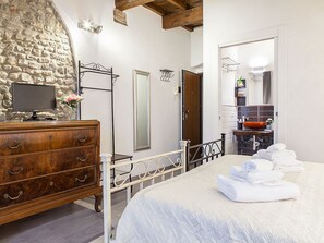 Appartement Standard, 1 chambre | 1 chambre, décoration personnalisée, ameublement personnalisé, bureau