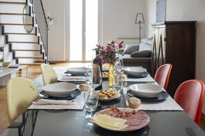 Apartment, 3 Bedrooms | In-room dining - Apollonia Apartment (Florence)