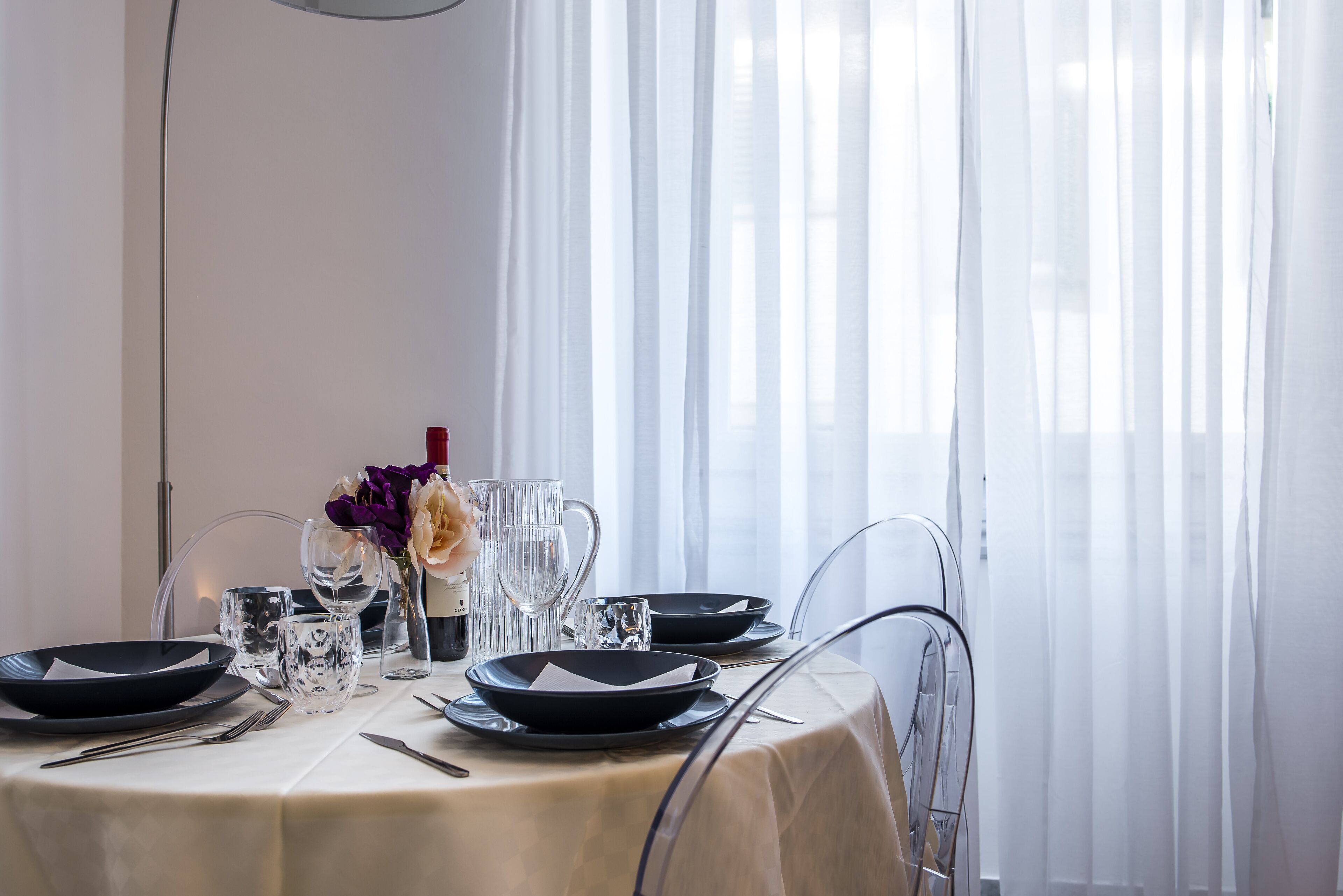 Apartment, 2 Bedrooms | In-room dining