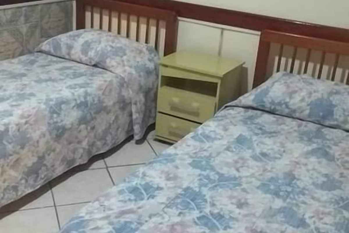 Wifi gratis y ropa de cama