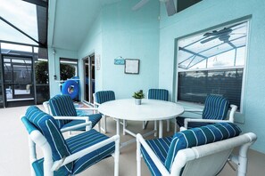 Outdoor dining - Family 4BR Pool  Near Disney (Kissimmee)
