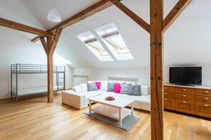 Apartment (Poppy) | Wohnbereich